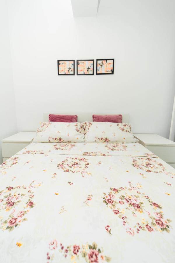 Panorama View Apartment 2Km To Palas ยาช ภายนอก รูปภาพ